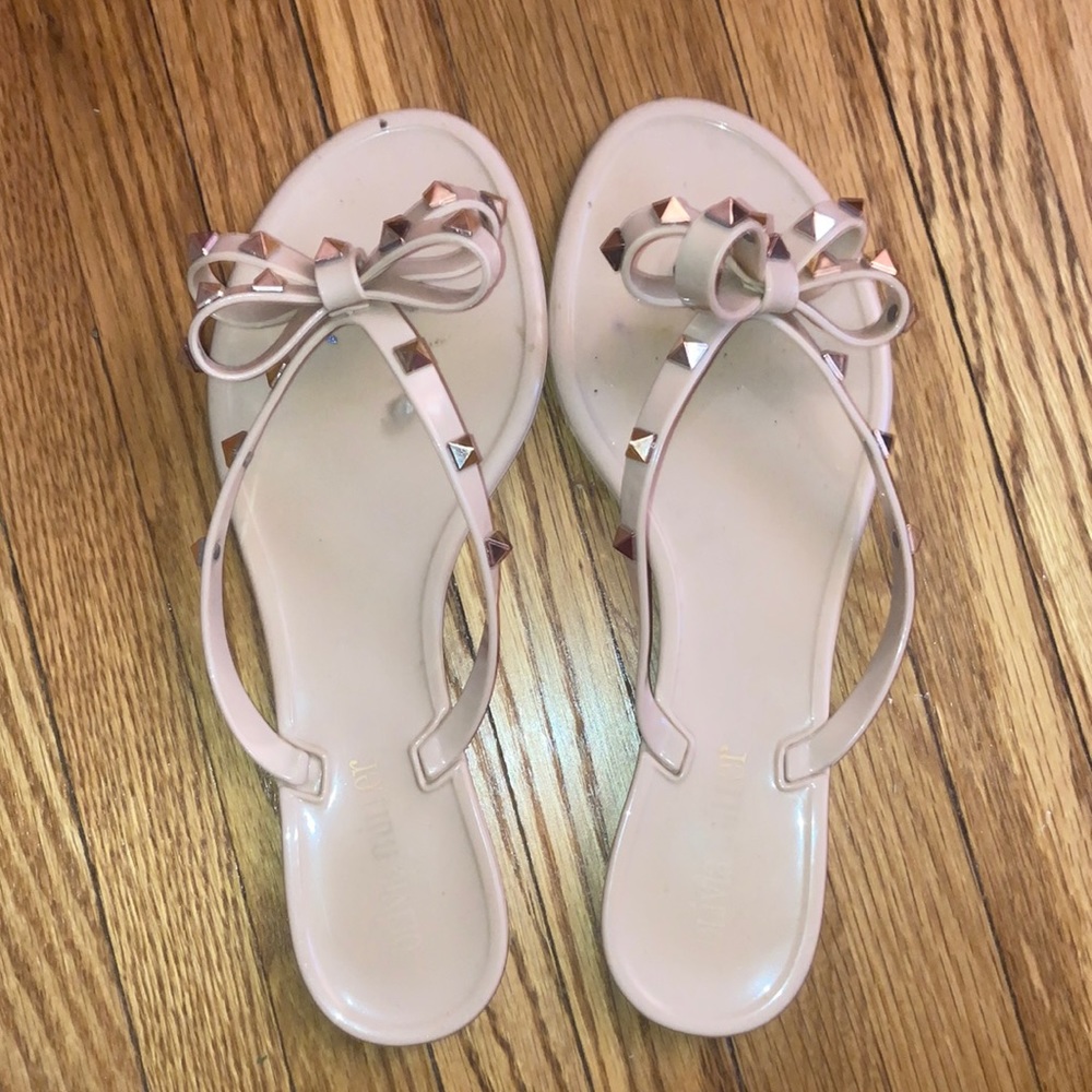 Women’s Olivia Miller Nude Rockstud Bow Sandals